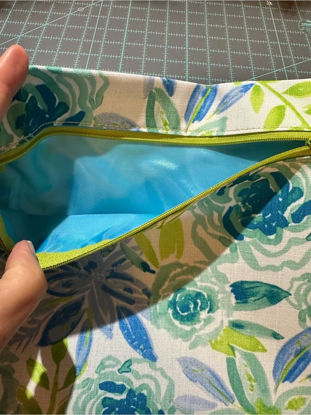 Bright Floral Zip Pouches - Colorful Floral Print